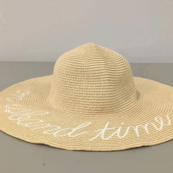 J Crew Sunhat ⛱️ "On Island Time" Straw Floppy Hat Summer Vacation Resortwear - Picture 2 of 7